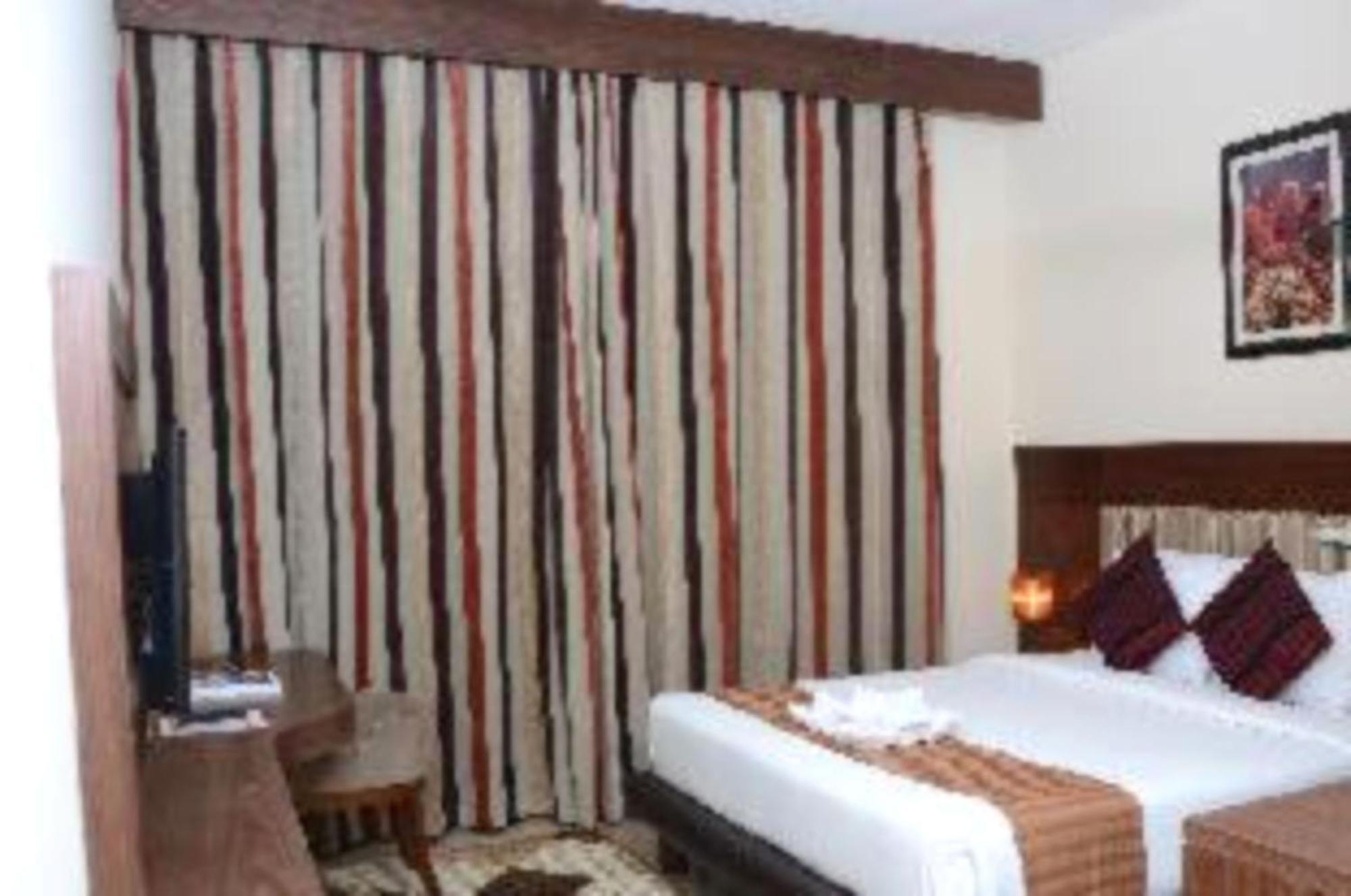 Aryana Hotel Sharjah Buitenkant foto